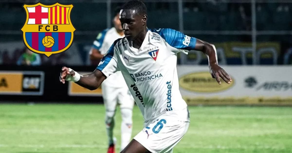 Josué Caicedo jugando con LDU