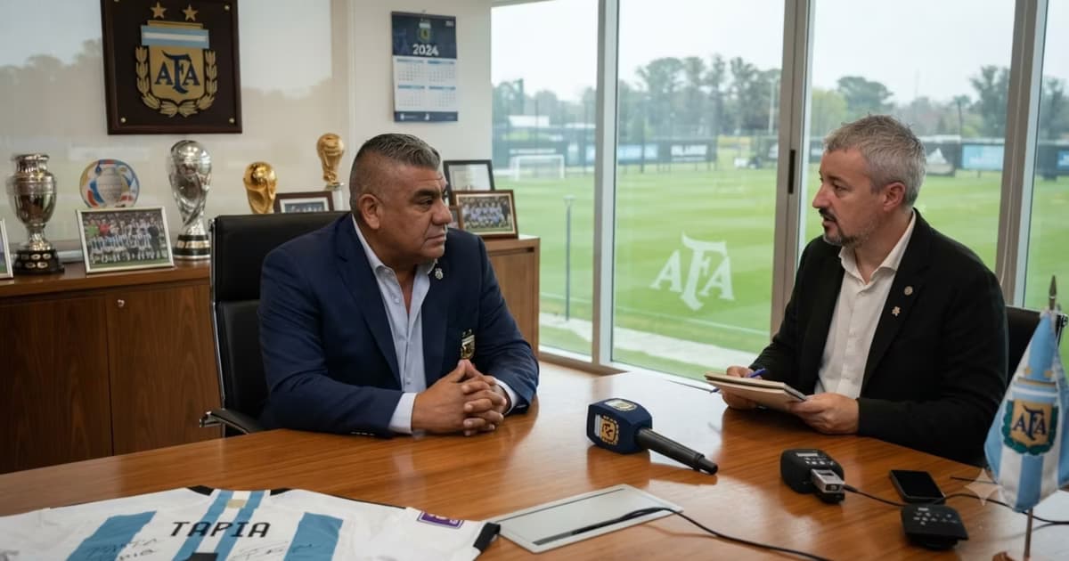 Claudio Tapia y Pablo Carrozza en la AFA
