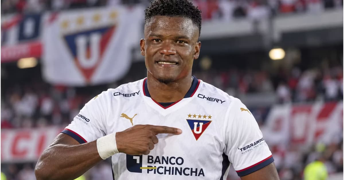 Yerlin Quiñónez como jugador de LDU