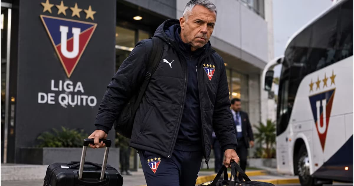Gustavo Alvarez se va de LDU