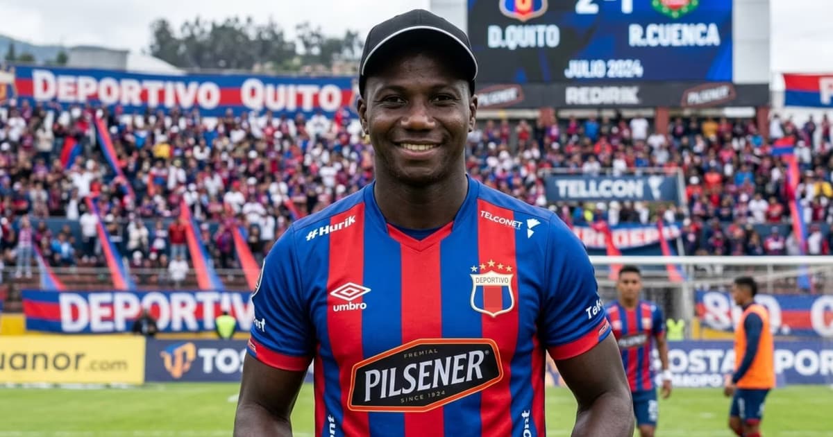 Isaac Mina con la camiseta de Deportivo Quito