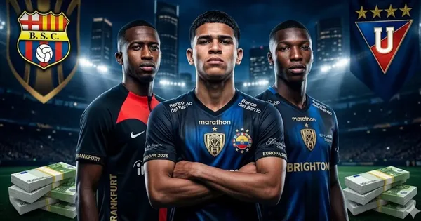 Jugadores de Independiente del Valle con escudos de Barcelona SC y Liga de Quito