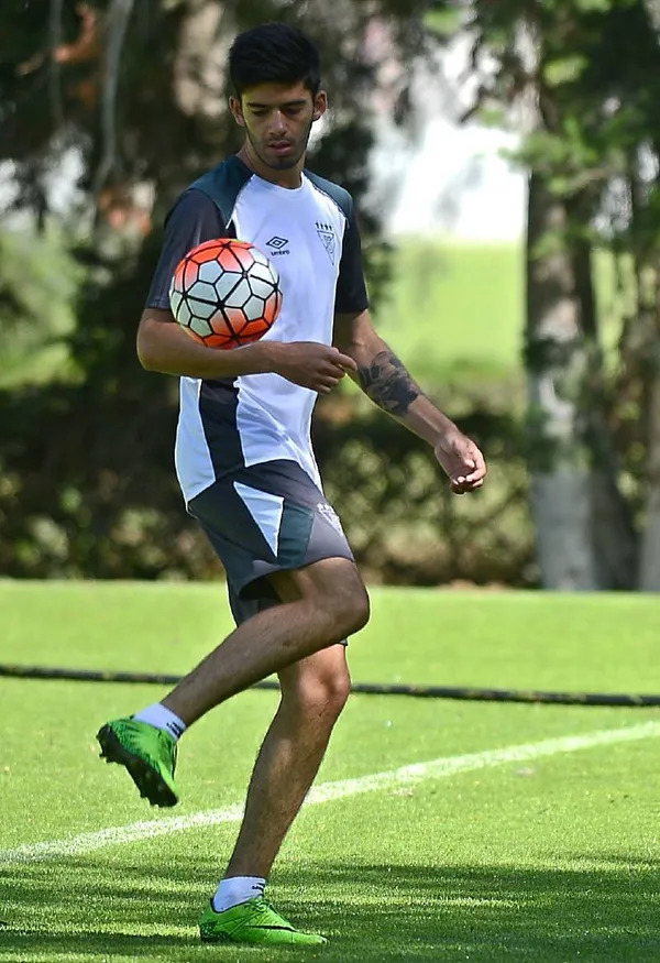 El delantero ecuatoriano aprovecha sus vacaciones