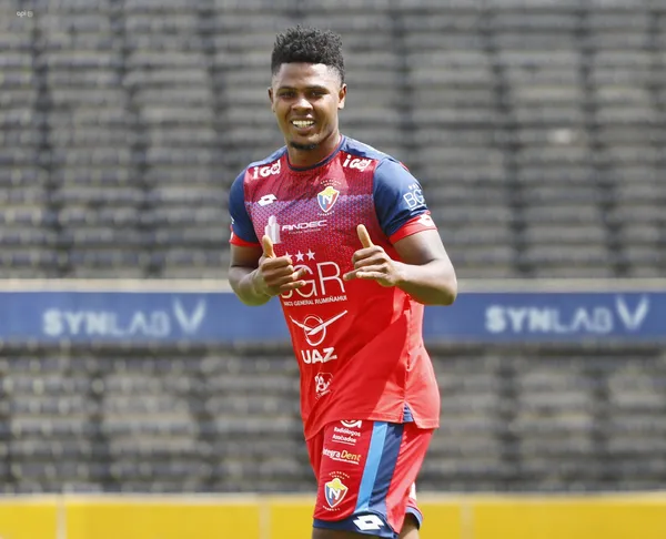 El delantero ecuatoriano suma una nueva experiencia internacional