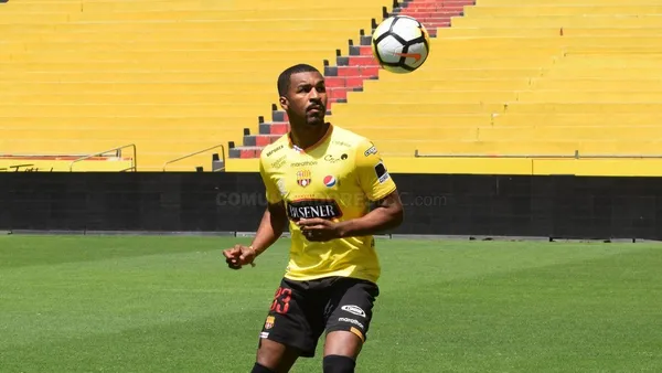 El "Elegante" anunció su retiro del fútbol profesional