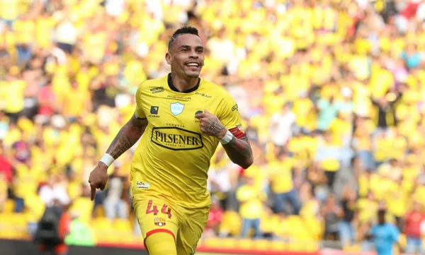 El exdelantero de Barcelona S.C, Jonathan Alvez no tiene muchos minutos en Colombia; sin embargo, su salario es muy superior al que ganaba en el ídolo.