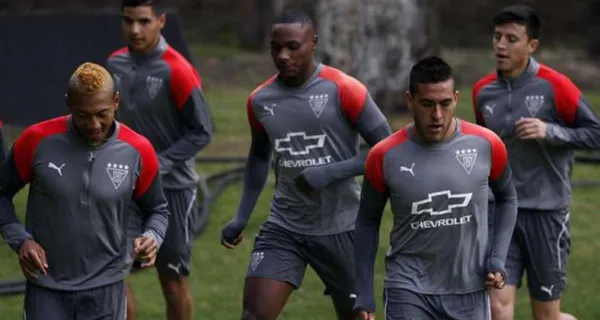 El jugador ya no estaba siendo considerado pero ya entrena en Liga de Quito, con la luz verde de Luis Zubeldía