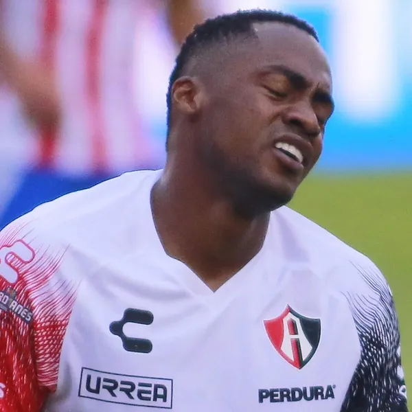 El volante ecuatoriano no deja de dar noticia en México