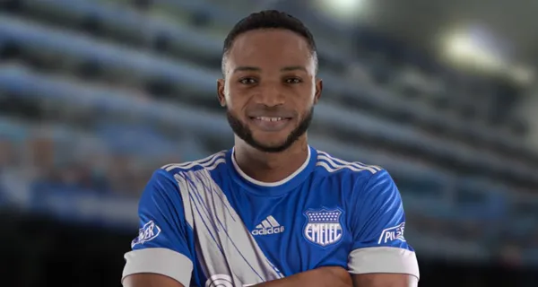 Emelec goleó 4 a 0 a Olmedo en el estadio Capwell y le dieron unos minutos Lass Bangoura donde se lució y calló las críticas que pedían su salida