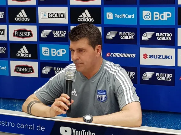 Emelec sacó u buen resultado en su partido de ida