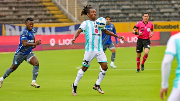 Emelec vs Cumbayá / Foto: API