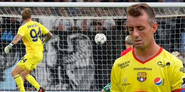 Hoy por Champions League, el portero Ivan Provedel marcó de cabeza