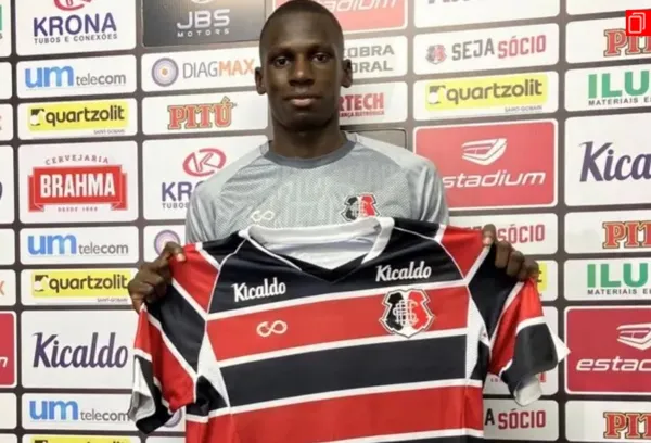 Jean Carlos Quiñónez sufrió una convulsión en el domicilio donde reside en Santa Cruz de Brasil. El jugador está internado y se le realizará un electro encefalograma para que después un neurólogo haga un diagnóstico.