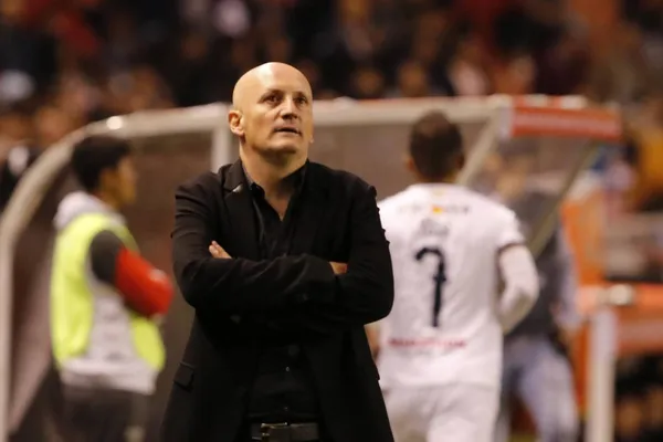 Pablo Repetto descarta cambiar su módulo táctico para jugar con dos puntas desde el inicio.