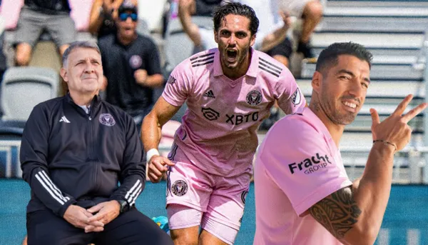 'Tata' Martino, al lado Leonardo Campana y Luis Suárez.