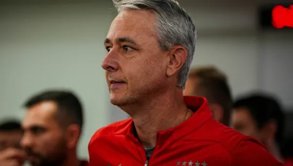 Tiago Nunes entrenador de Liga de Quito