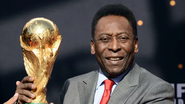 Uno de los estadios de los equipos grandes del Ecuador dejó fascinado al "Rey" Pelé