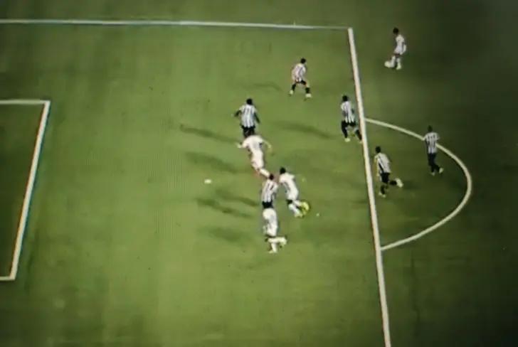 Gol anulado de Liga de Quito contra Botafogo