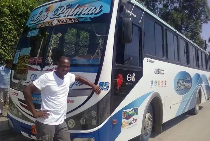 Ebelio Ordóñez manejó un bus tras ser jugador de fútbol