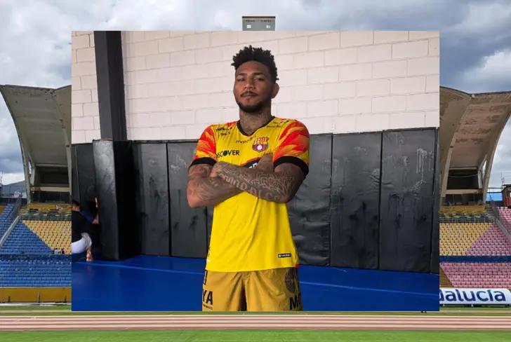 Michael Morales con la camiseta de Barcelona SC (foto tomada de: Instagram)