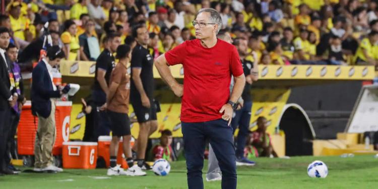 Barcelona SC terminó pidiendo tiempo y la excusa de Ariel Holan porque IDV casi les empata