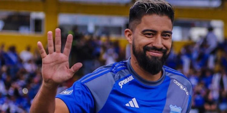 Dijo que no podía jugar por su rodilla, mira cómo está ahora Cristhian Noboa