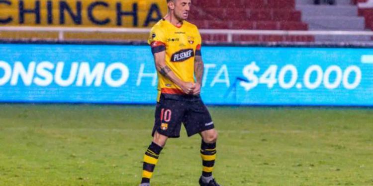 Lo tacharon de trinquero, y así era Damián Díaz en el camerino de Barcelona SC