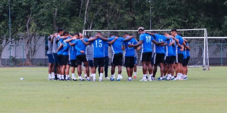 Ya se había despedido pero apareció nuevamente en la pretemporada de Emelec