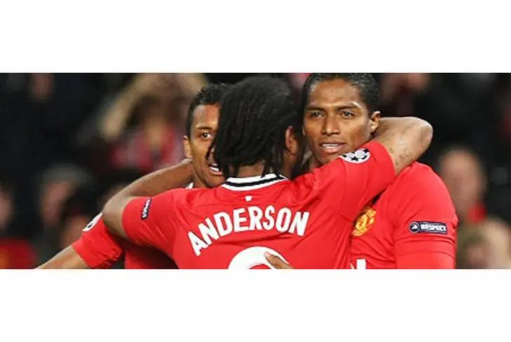 Anderson con Antonio Valencia / Foto: The Guardian