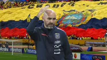 Félix Sánchez Bas molesto, bandera Ecuador. Foto tomada de: Afición Central