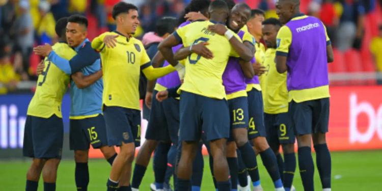 Ya tiene 19 goles y la selección ecuatoriana lo puede llamar, pero se quiere nacionalizar peruano