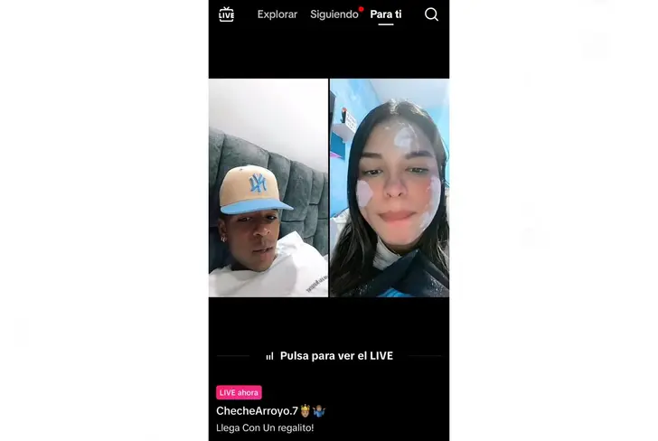 Keny Arroyo en un live de Tik Tok