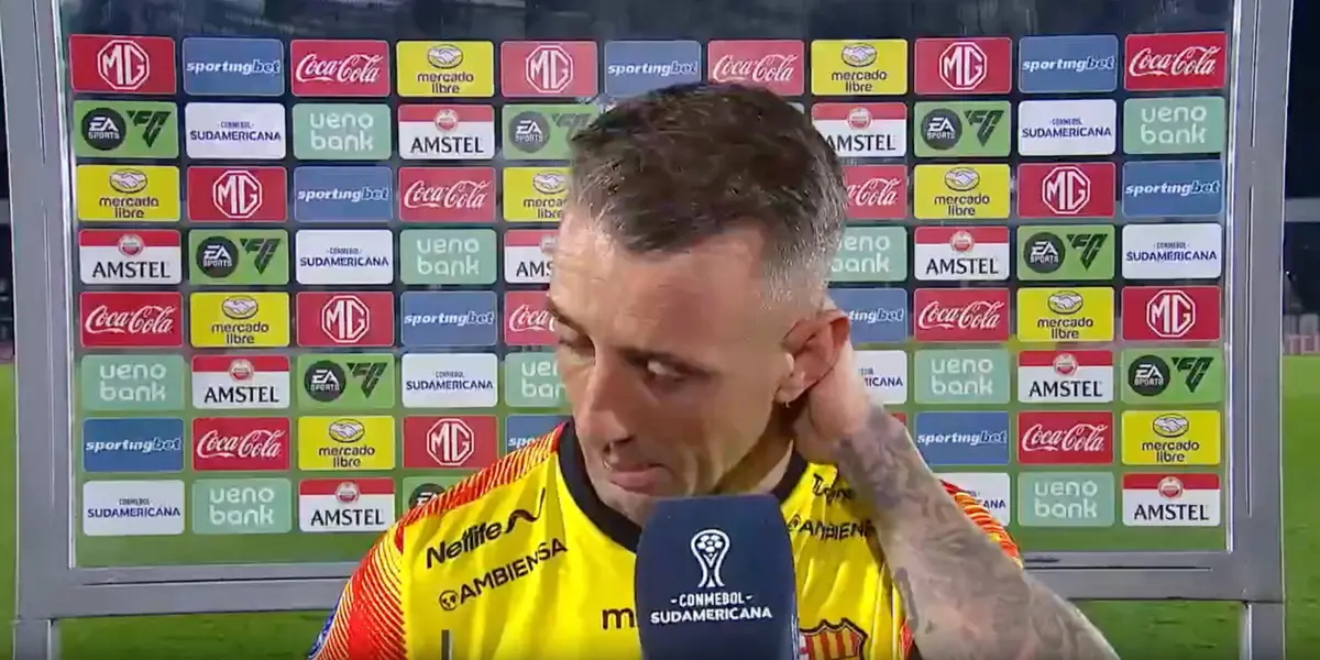 (VIDEO) Se pedía que Damián Díaz dé la cara en Barcelona SC y cómo reaccionó a las preguntas de la prensa brasileña