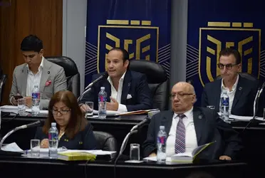 El directivo de la asociación de Esmeraldas lanzó palabras de grueso calibre en plena reunión