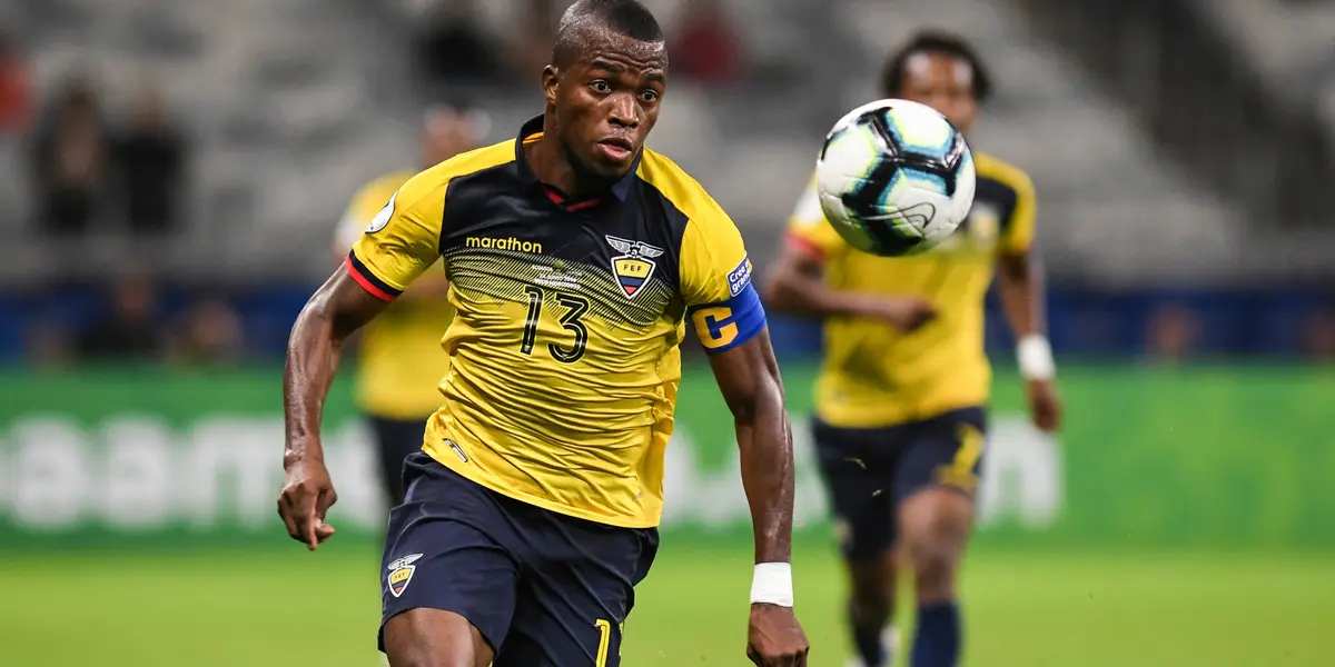 Enner Valencia fue entrevistado luego del partido contra Colombia y en entrevista con el borde de campo tuvo que improvisar su respuesta porque no entendió portugués