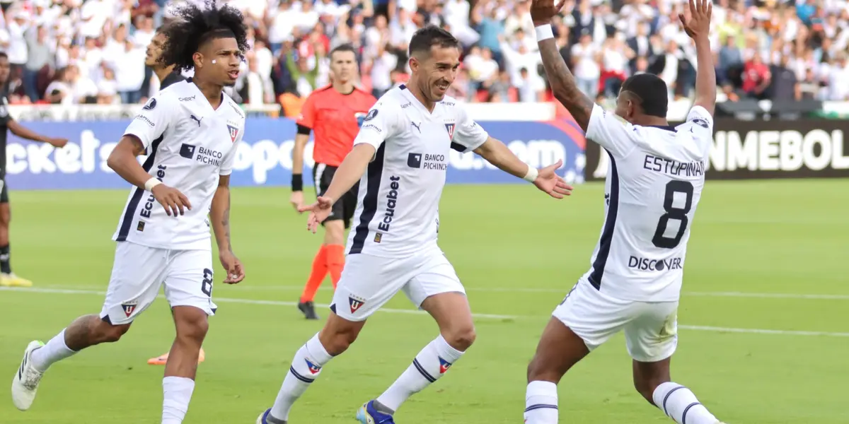 Cómo quedó el camerino de Liga de Quito luego del baile del Imbabura según según Ezequiel Piovi