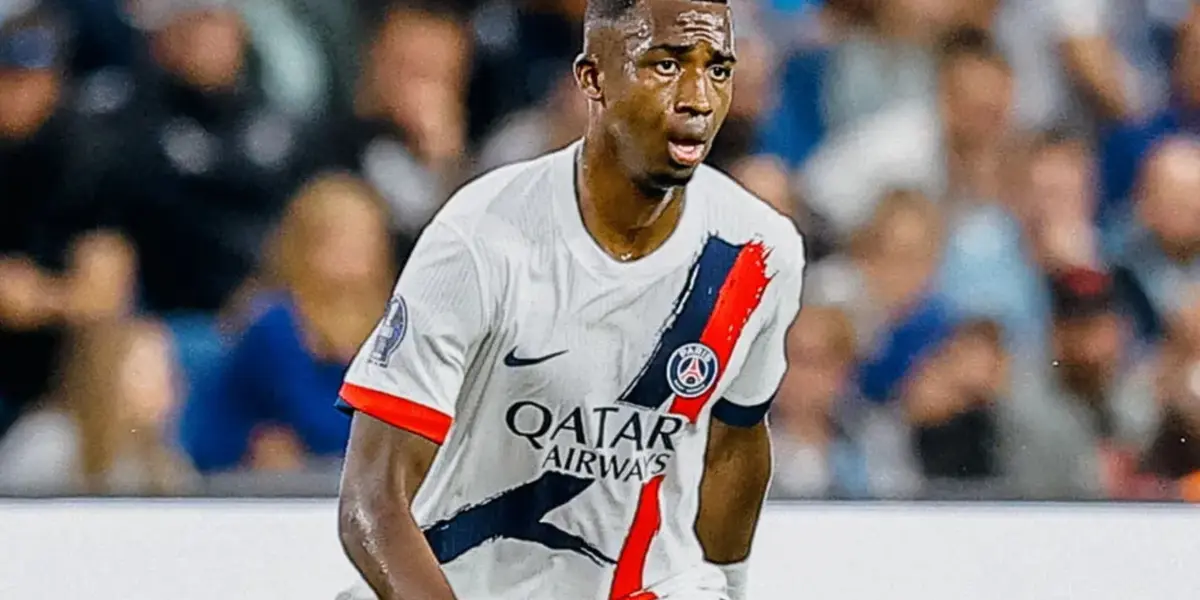 Mientras Dembelé vale 60 millones de dólares y es el más caro del PSG, el precio de Willian Pacho